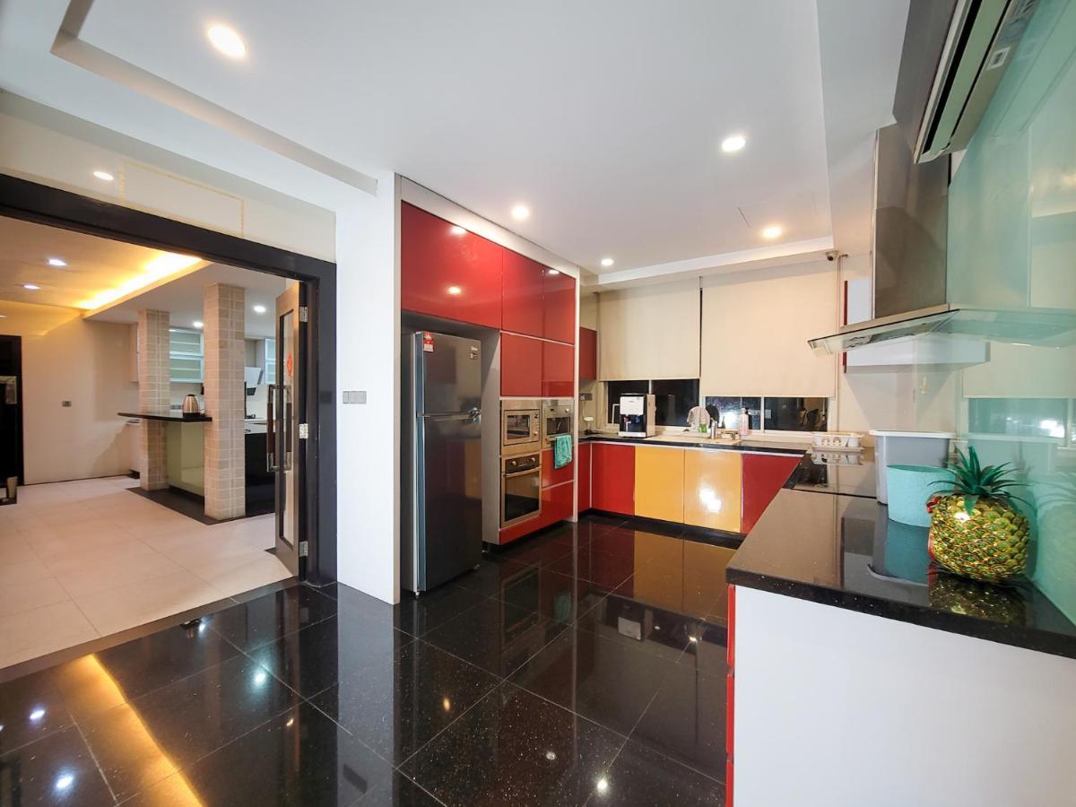 B1. The Big House With Pool @ Kl Cheras Midah * Kuala Lumpur
